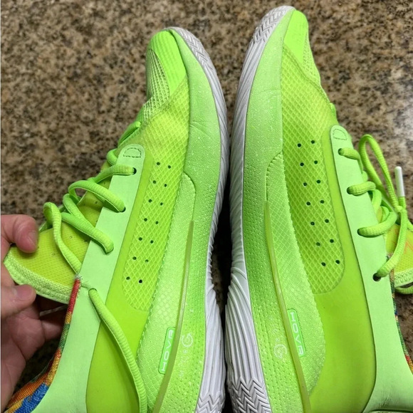 Under Armour M9.5/W11 Officially Unveil the Curry 7 “Sour Patch Kids” Like New - Picture 6 of 10